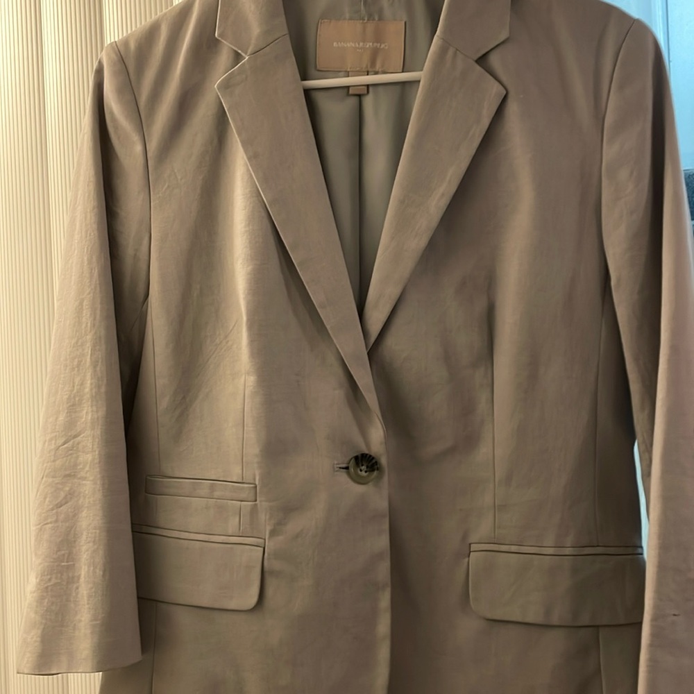 Professional grey blazer